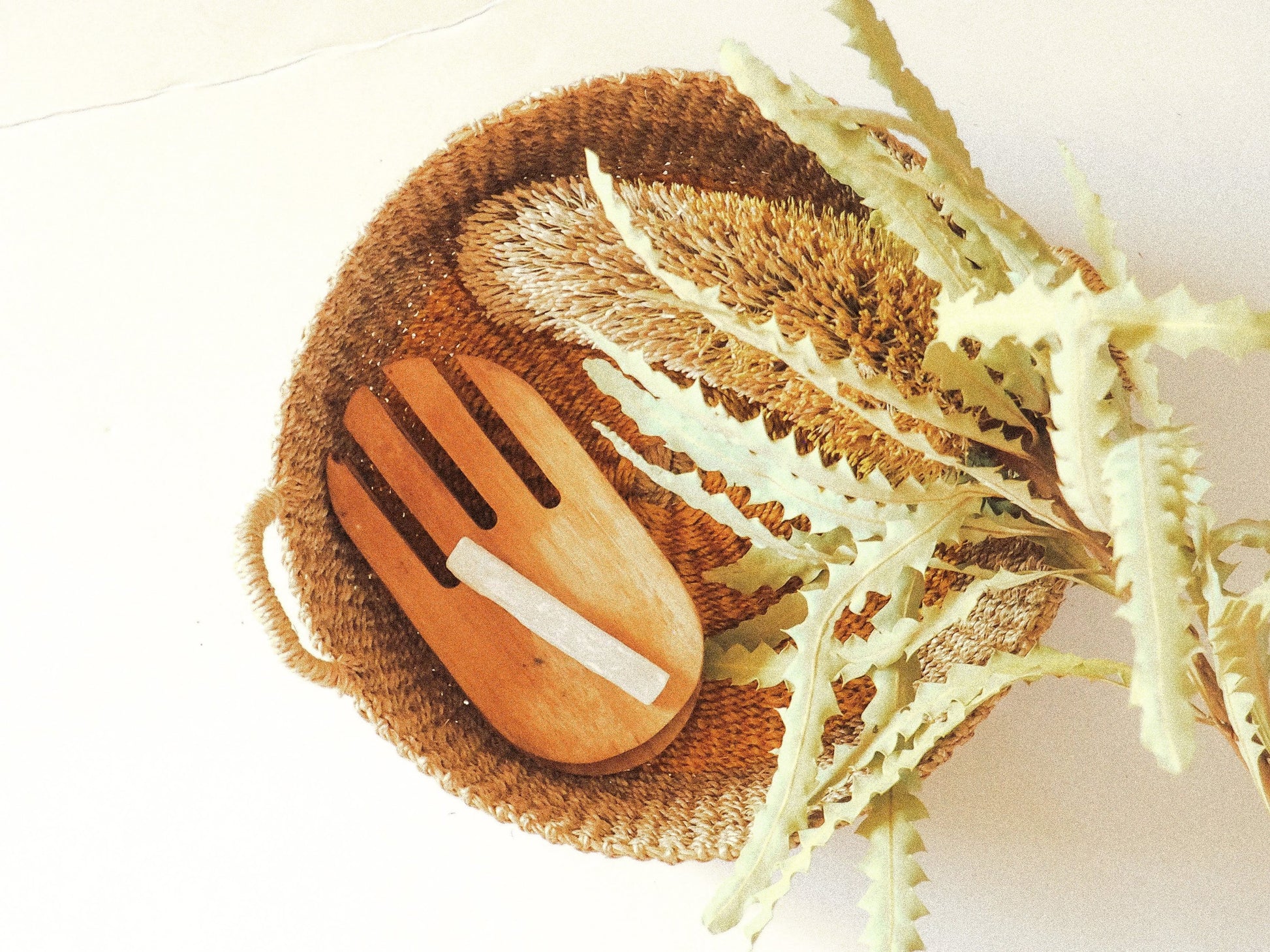 Round Woven Tray | Round Tray Decor | Ootopia USA